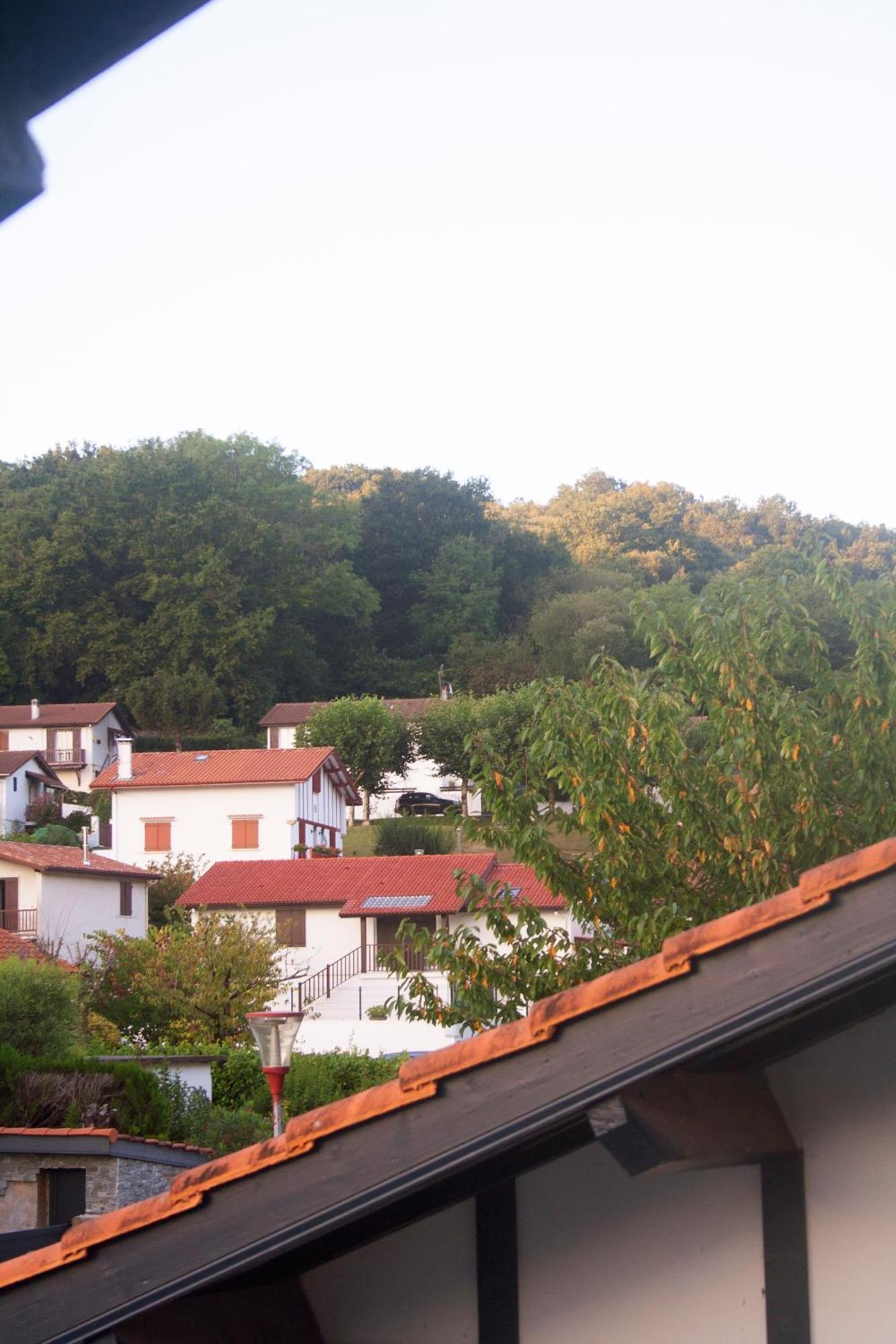 Maison Calme - Frontiere Montagne Et Plage Urrugne Kültér fotó